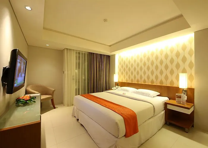 Express Bali Sunset Road By Ihg Hotel 3*