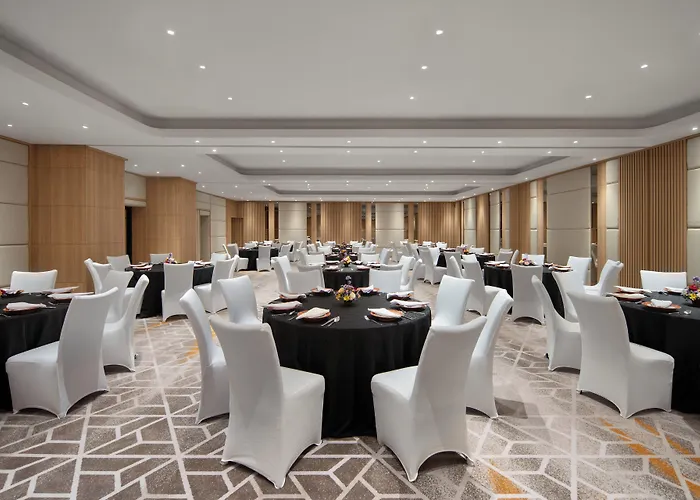 Hotel Express Bali Sunset Road By Ihg Kuta Lombok