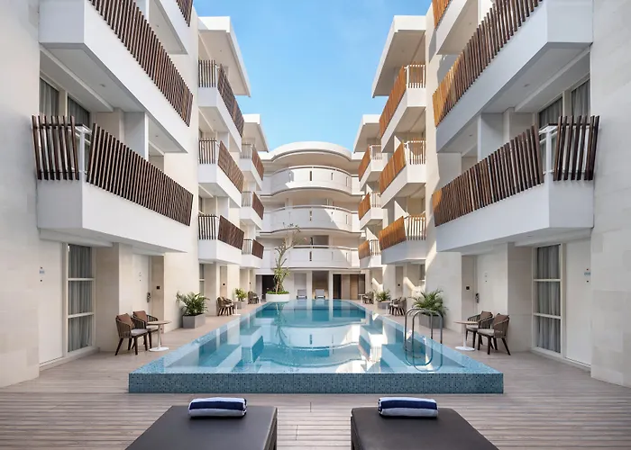 Express Bali Sunset Road By Ihg Kuta Lombok