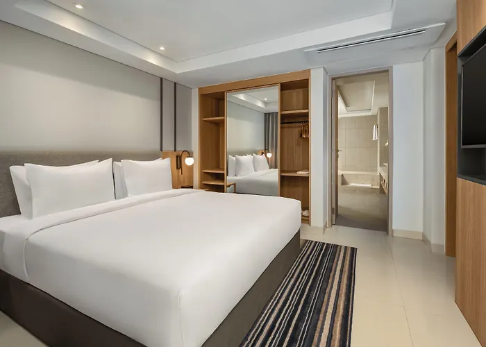Hotel Express Bali Sunset Road By Ihg Kuta Lombok
