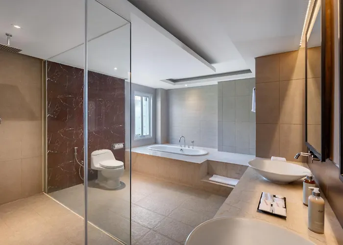 Express Bali Sunset Road By Ihg Hotel 3*