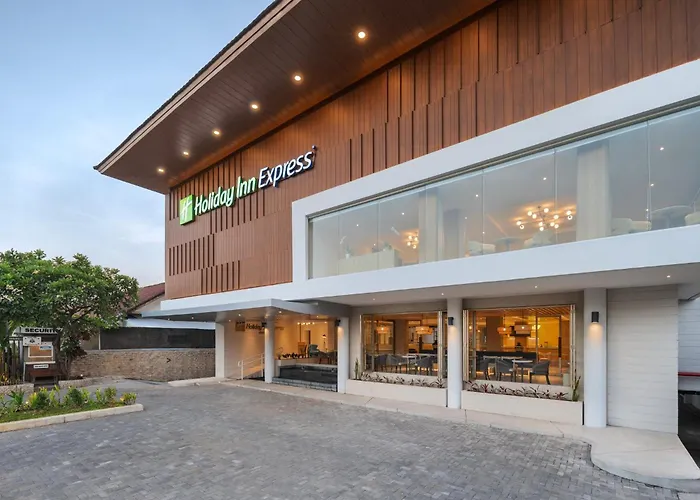 Express Bali Sunset Road By Ihg Hotel Kuta Lombok