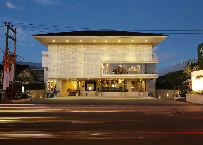 Express Bali Sunset Road By Ihg Hotel 3*