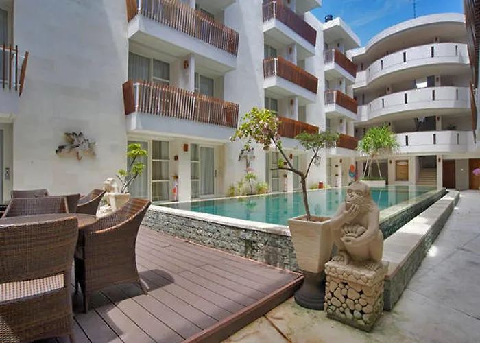 Express Bali Sunset Road By Ihg Kuta Lombok